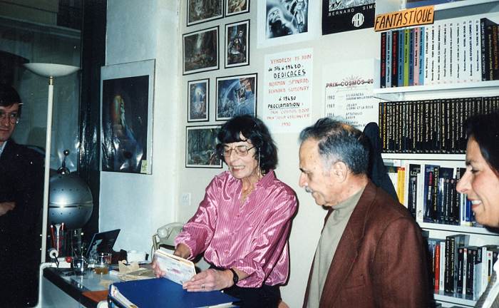 &copy; Copyright Fabienne Rose