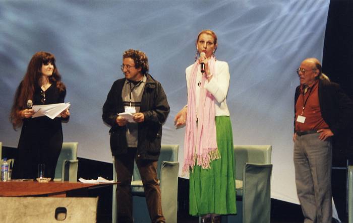 &copy; Copyright Fabienne Rose